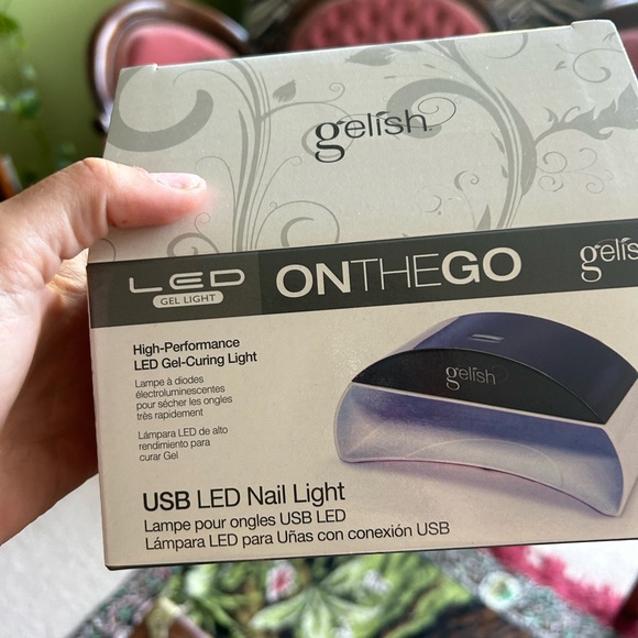 Gelish LED gel nail light - Picture 2 of 3